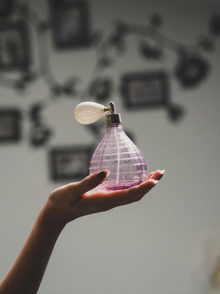 natural vs synthetic perfume ingredients.jpg